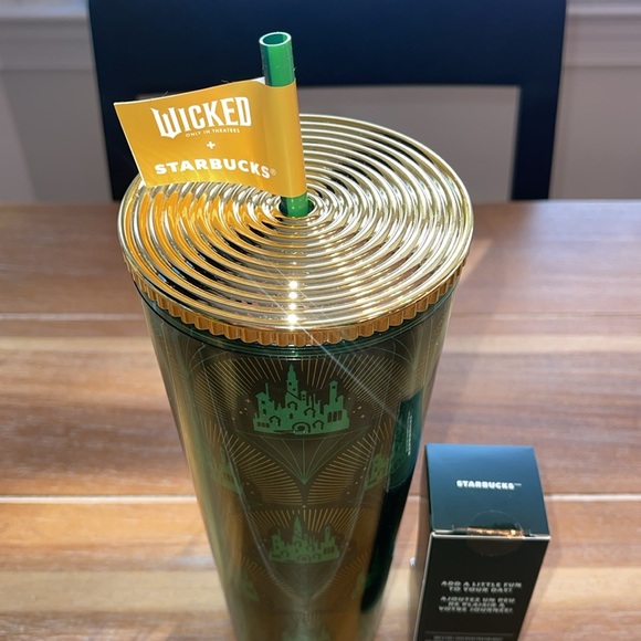 Starbucks + Wicked Metallic Gold Emerald City Castle Tumbler and Key Chain - Picture 3 of 4